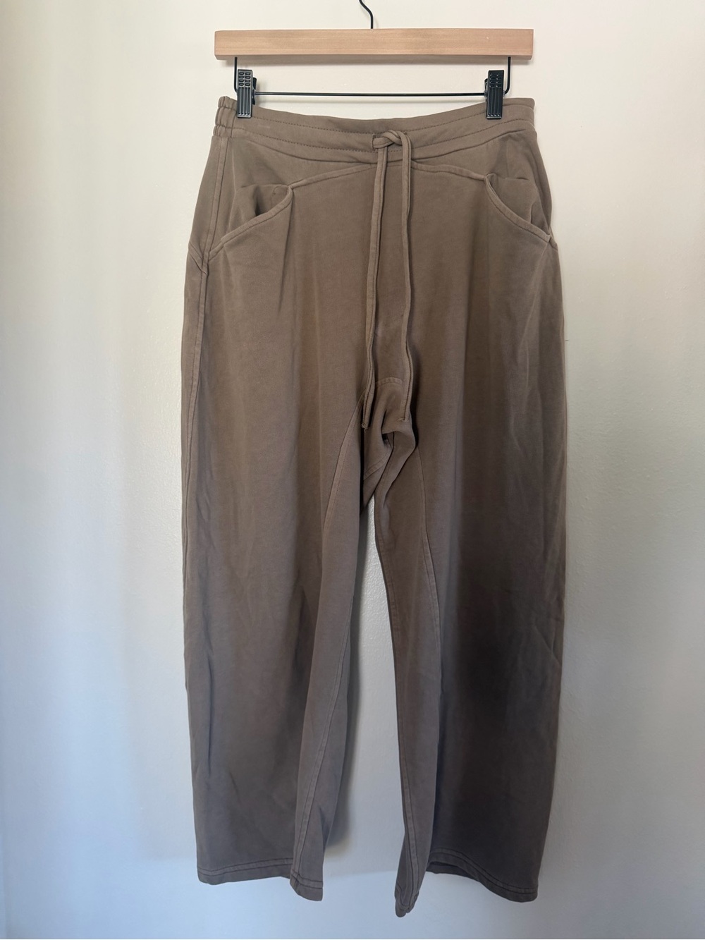 NWT Zara cropped sweatpant